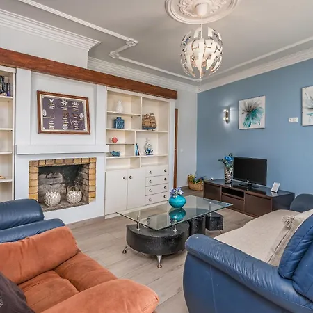 Stunning Sea View In #1897