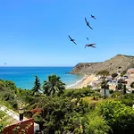 Stunning Sea View In #1897 *