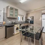 Stunning Sea View In #1897 Daire *
